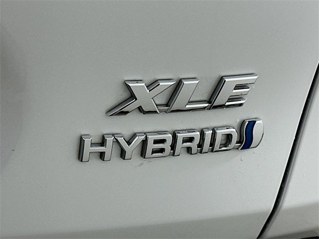2023 Toyota RAV4 Hybrid XLE Premium