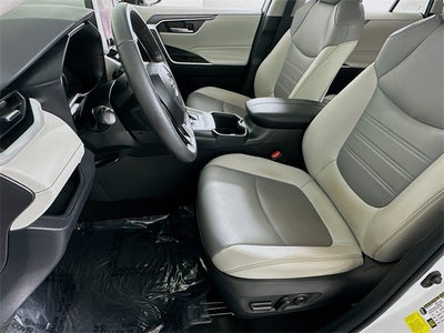 2023 Toyota RAV4 Hybrid XLE Premium