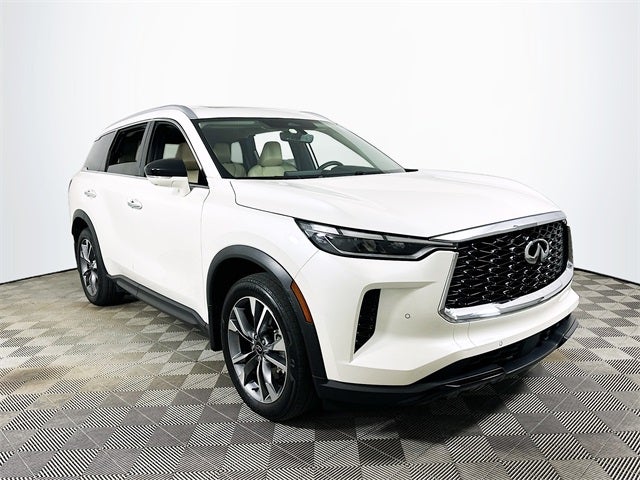 2024 INFINITI QX60 LUXE
