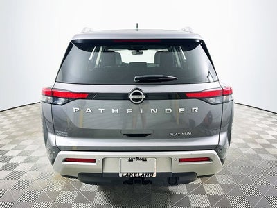 2023 Nissan Pathfinder Platinum