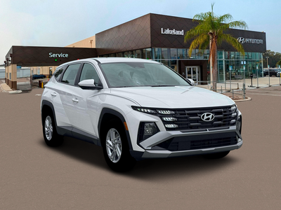 2026 Hyundai Tucson SE FWD