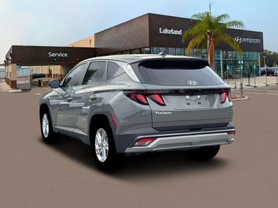 2026 Hyundai Tucson SE FWD