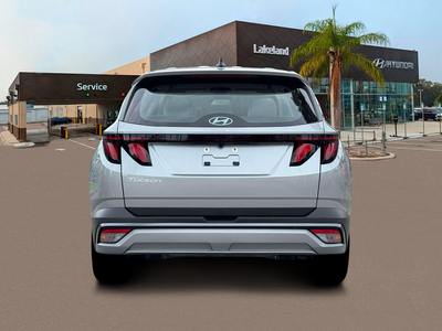 2026 Hyundai Tucson SE FWD