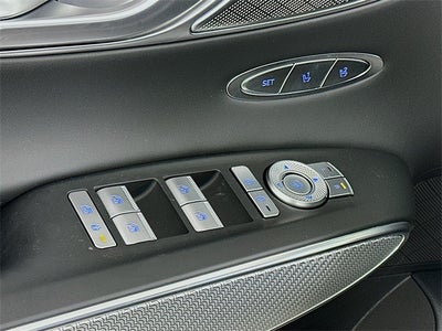 2025 Genesis GV70 2.5T