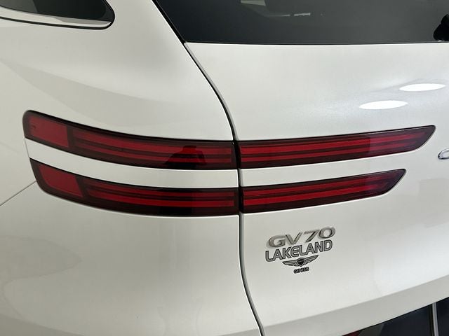 2026 Genesis GV70 2.5T Advanced