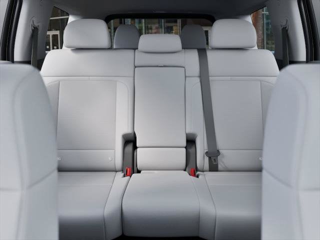 2027 Hyundai Santa Fe SE FWD