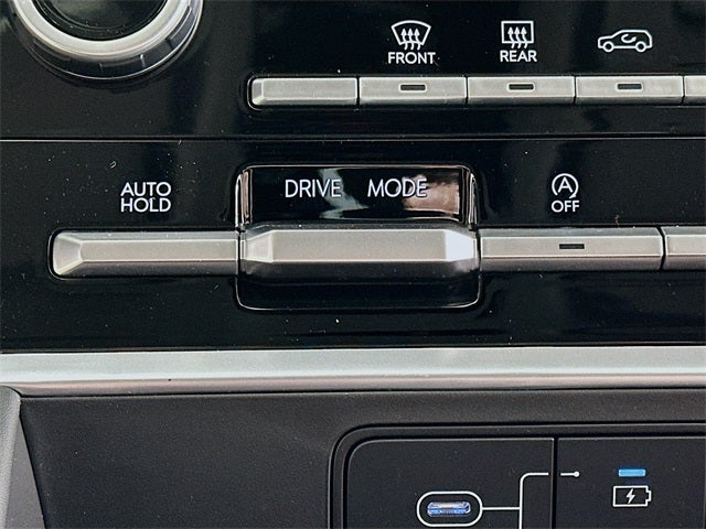 2026 Hyundai Santa Fe SE FWD