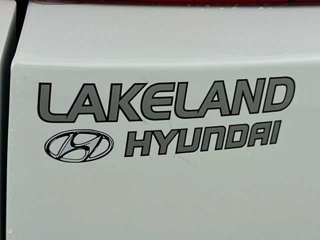 2027 Hyundai Santa Fe SE FWD