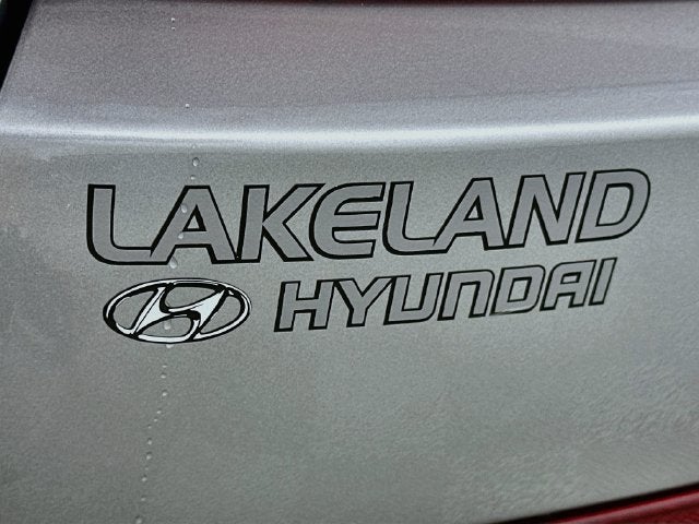 2027 Hyundai Santa Fe SE FWD