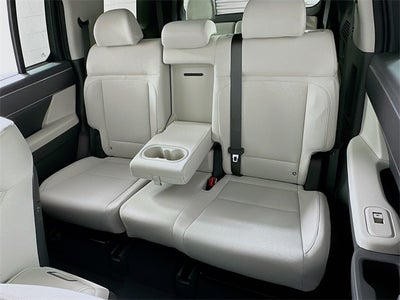 2026 Hyundai Santa Fe SE FWD