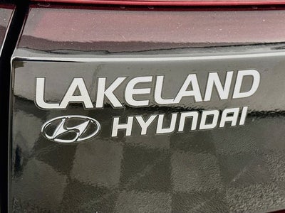2027 Hyundai Santa Fe SE FWD