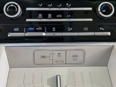 2027 Hyundai Santa Fe SE FWD