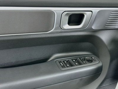 2027 Hyundai Santa Fe SE FWD