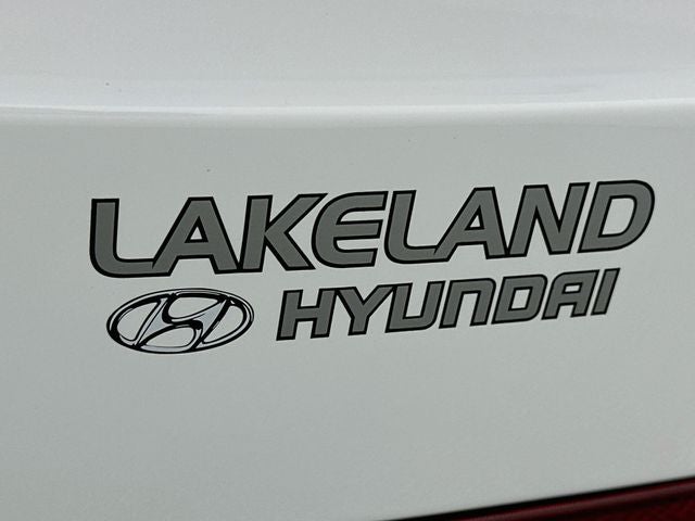 2027 Hyundai Santa Fe SE FWD