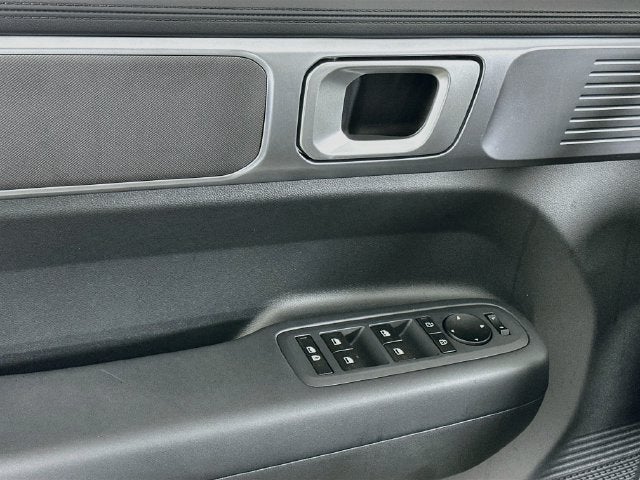 2027 Hyundai Santa Fe SE FWD