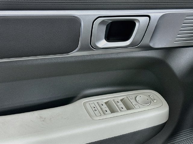 2027 Hyundai Santa Fe SE FWD