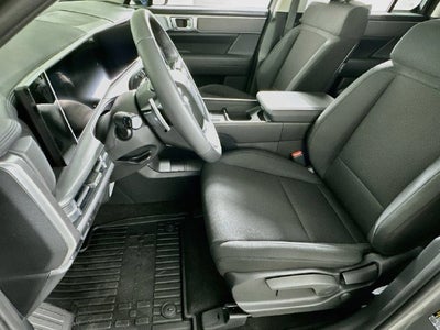 2027 Hyundai Santa Fe SE FWD