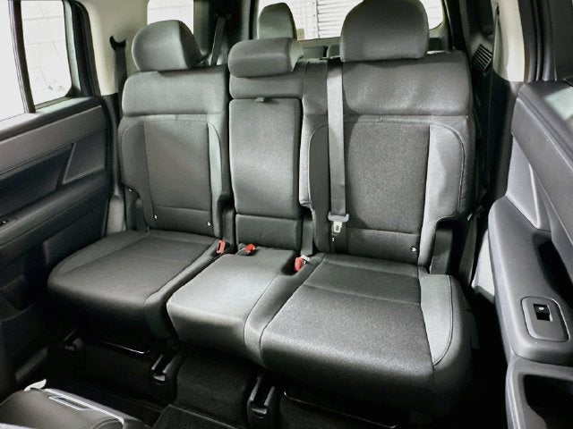 2027 Hyundai Santa Fe SE FWD