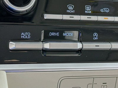 2026 Hyundai Santa Fe SE FWD