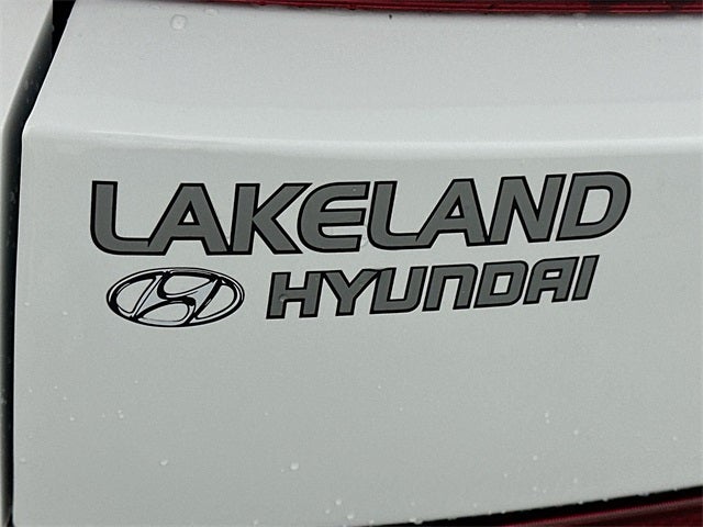 2026 Hyundai Santa Fe SE FWD