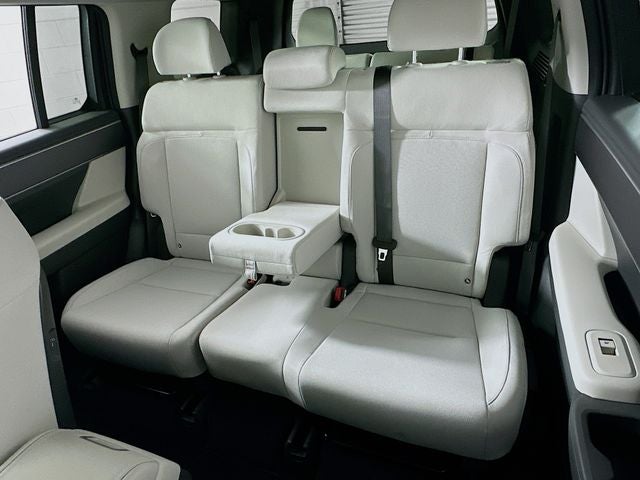 2026 Hyundai Santa Fe SE FWD