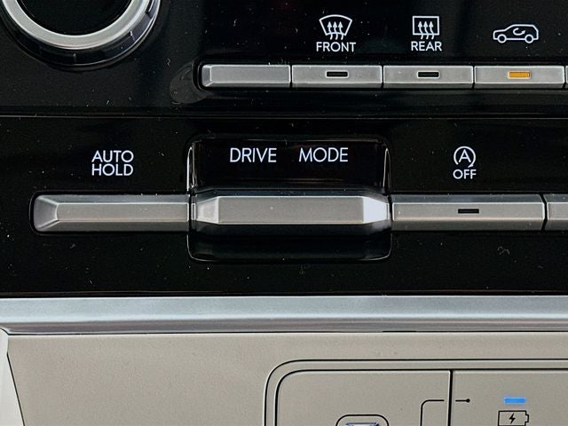 2026 Hyundai Santa Fe SE FWD