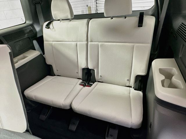 2027 Hyundai Santa Fe SE FWD