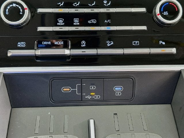 2027 Hyundai Santa Fe SE FWD