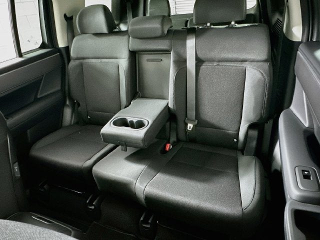 2027 Hyundai Santa Fe SE FWD