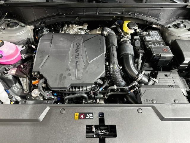 2027 Hyundai Santa Fe SE FWD