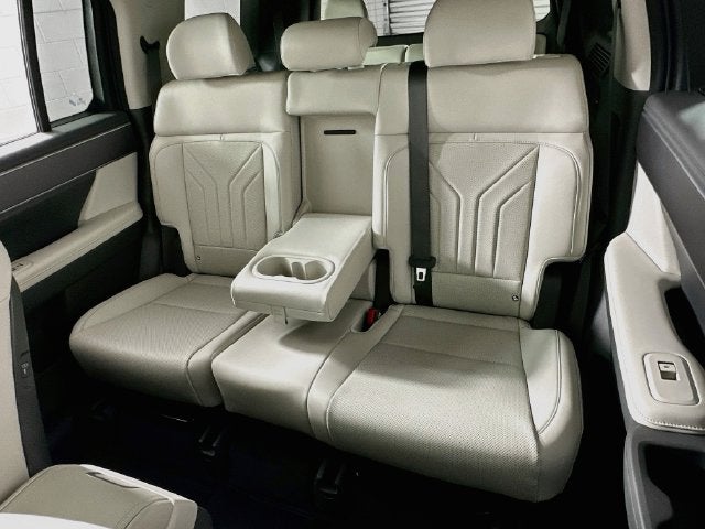 2027 Hyundai Santa Fe SEL FWD