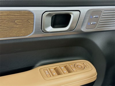 2025 Hyundai Santa Fe Limited FWD