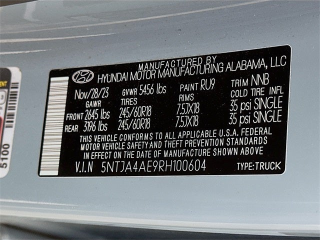 2024 Hyundai Santa Cruz SE