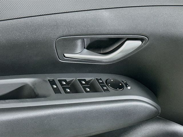 2027 Hyundai Santa Cruz SE FWD