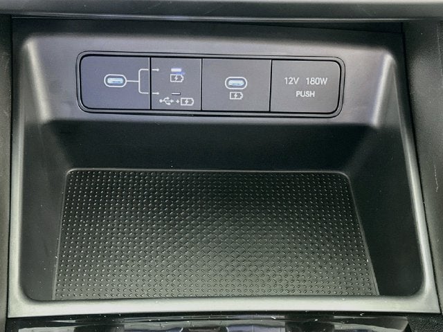 2027 Hyundai Santa Cruz SE FWD