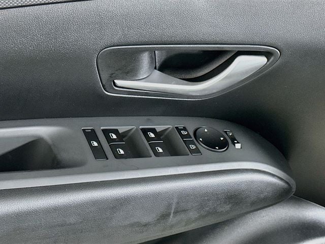 2027 Hyundai Santa Cruz SE FWD