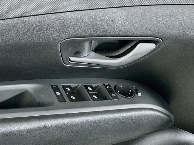 2027 Hyundai Santa Cruz SE FWD