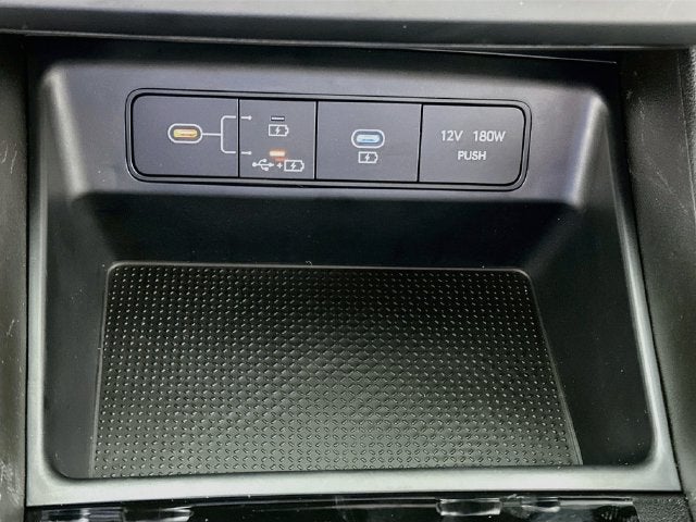 2027 Hyundai Santa Cruz SE FWD