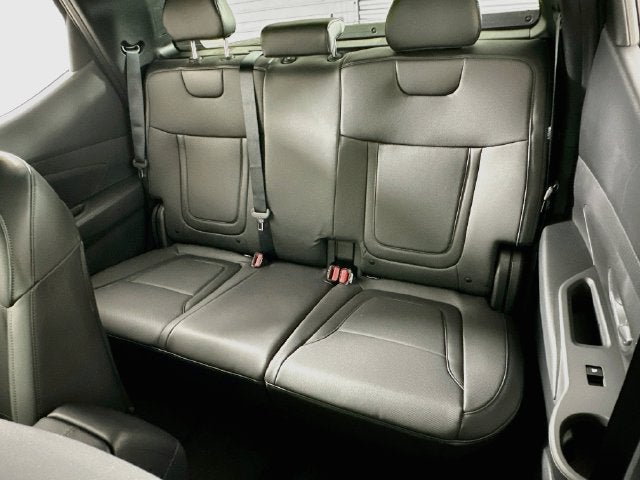 2027 Hyundai Santa Cruz SE FWD