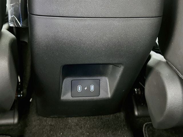2027 Hyundai Santa Cruz SE FWD