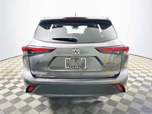 2024 Toyota Highlander XLE