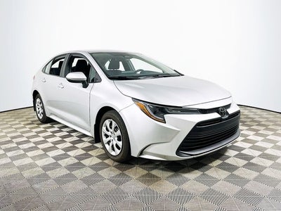 2025 Toyota Corolla LE