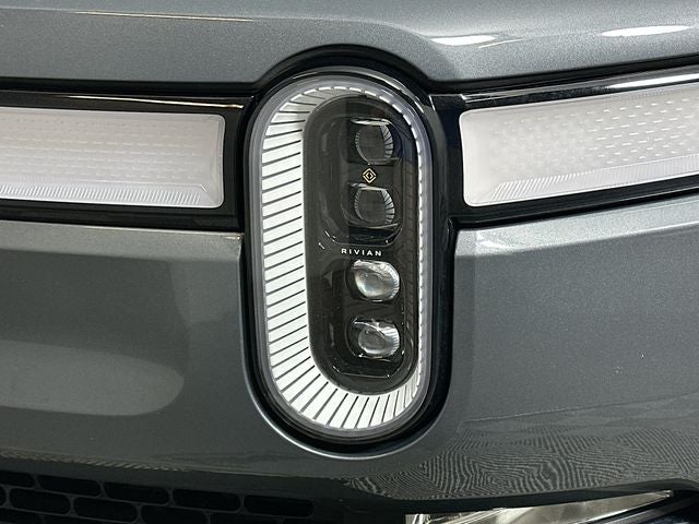 2023 Rivian R1T Adventure