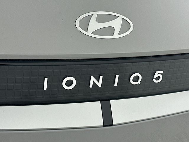 2026 Hyundai IONIQ 5 SE