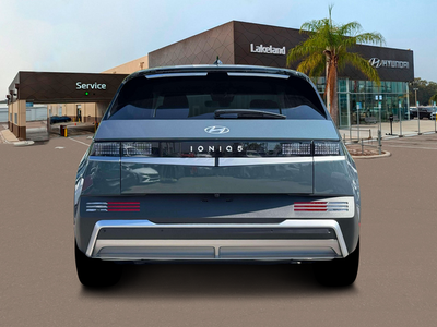 2026 Hyundai IONIQ 5 SE