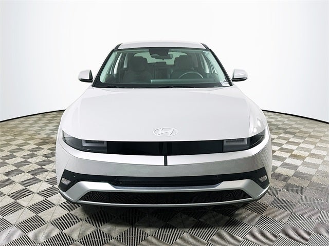 2026 Hyundai IONIQ 5 SE Standard Range