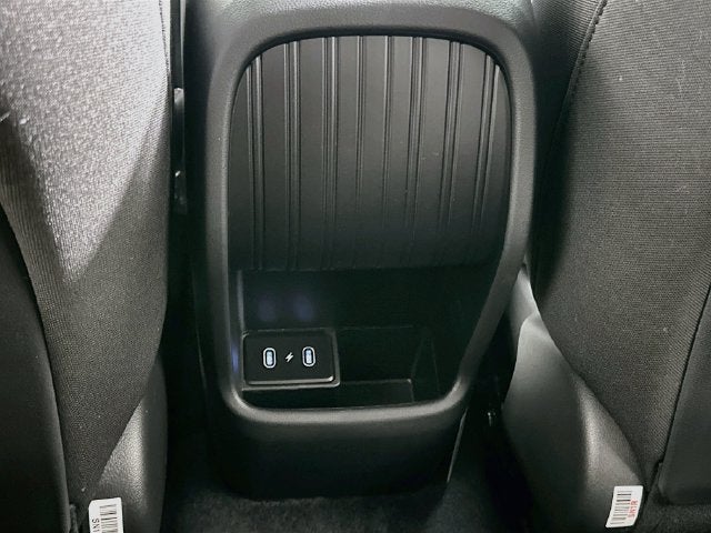 2027 Hyundai Kona SE FWD