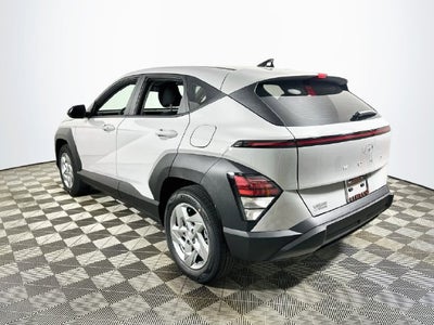 2027 Hyundai Kona SE FWD