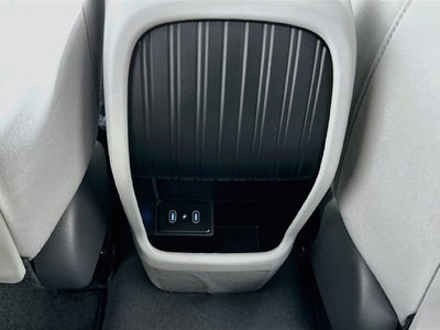 2027 Hyundai Kona SE FWD