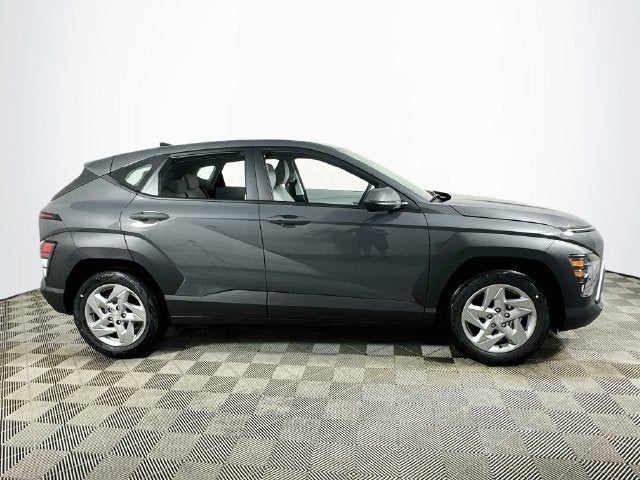 2027 Hyundai Kona SE FWD